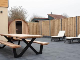 Wellness Bungalow with whirlpool and sauna - 9