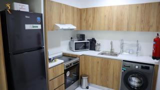 Modern City Duplex 2BR apartment in Masdar City - Abu Dhabi - 6