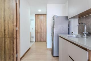 RemoteCasa - Vibrant Cityscape Studio in Laureles - Medellín - 6
