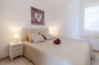 50 meters from CALA CRANCS- Terrace and seaviews - Salou - 7