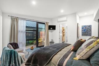 The Front Room - Wanaka - 8