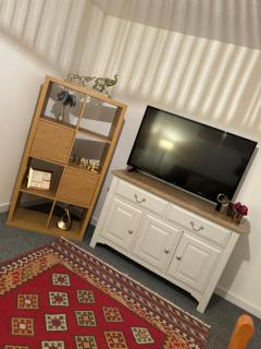 City Centre Flat with Free Parking - Newport - 4