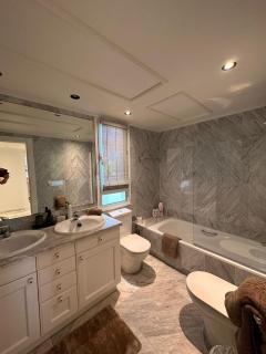 Esmeralda Beach Apartment Golden Mile Marbella - Marbella - 4