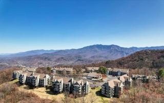 NEW- Lovely 2-Bdr2Bath Gatlinburg Condo with resort indoor pool hot tub Wi-fi, great location - Gatlinburg - 7