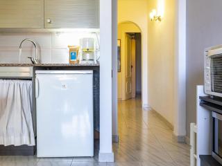 Apartamento L'Escala, 2 dormitorios, 4 personas - ES-325-28 - Torroella de Montgrí - 2