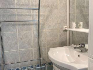Studio proche des thermes avec loggia, cuisine équipée et électroménager complet - FR-1-553-255 - Balaruc-les-Bains - 3