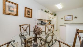 Last Minute Disney Getaway! Private Pool, Hot Tub & Games Room. Book Now! #1372 - Orlando - 3