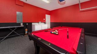 Last Minute Disney Getaway! Private Pool, Hot Tub & Games Room. Book Now! #15600 - Orlando - 0