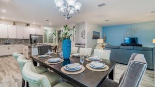 Last Minute Disney Getaway! Private Pool, Hot Tub & Games Room. Book Now! #11412 - Kissimmee - 3
