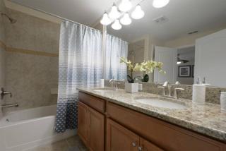 Last Minute Disney Getaway! Private Pool, Hot Tub & Games Room. Book Now! #17050 - Kissimmee - 1