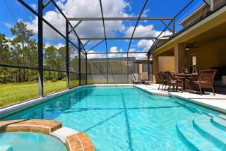Last Minute Disney Getaway! Private Pool, Hot Tub & Games Room. Book Now! #17508 - Orlando - 0