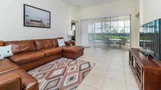 Last Minute Disney Getaway! Private Pool, Hot Tub & Games Room. Book Now! #15616 - Orlando - 5