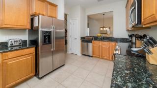 Last Minute Disney Getaway! Private Pool, Hot Tub & Games Room. Book Now! #15616 - Orlando - 3