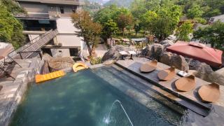 Lotus Premium Lodge - Lotus Group Tours - 6