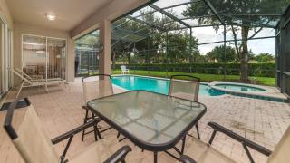 Last Minute Disney Getaway! Private Pool, Hot Tub & Games Room. Book Now! #15180 - Orlando - 6