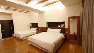 Corner Hostel - Magong - 5