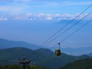 志賀高原 白い温泉 渓谷の湯 - 1