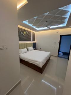 SNR VENUS HOTELS - Tirupati - 2