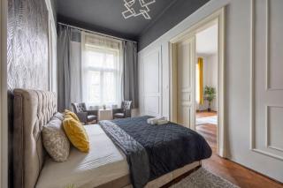 Majestic Central Residence on the Joseph Boulevard - Budapest - 7