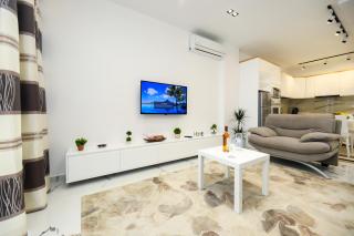 Tesi Apartment - Vlorë - 0
