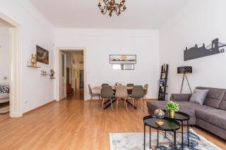 Maximilian Home Budapest - 9