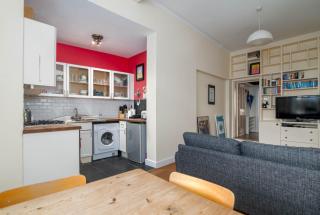 GuestReady - Former Pub-Turned-One Bedroom Flat - London - 6