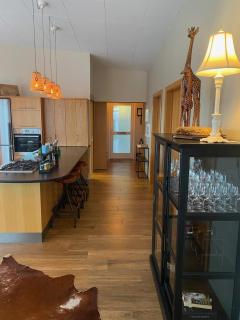 Private cottage, elegance & amazing view - Akureyri - 6