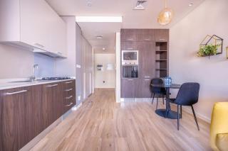 Exclusive Studio Apartment in Park View Tower JVC - 3