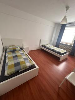 Domum 7 Ferien- Monteurapartments inkl Wlan und Waschmaschine in Kamen - Kamen - 3