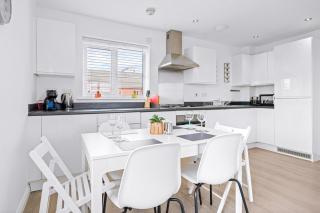 Bridge House by Tŷ SA - Newport - 2