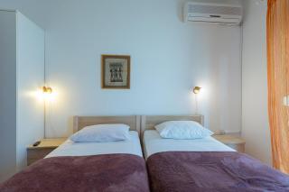 Tinka, Zimmer No 10 - Starigrad-Paklenica - 4