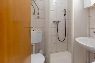 Tinka, Zimmer No 2 - Starigrad-Paklenica - 3
