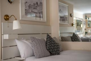 Dove Street Apartment - 2