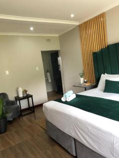 Serene Guesthouse - Middelburg - 8