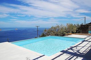 Hillside Villa over Lemonodasos - 0