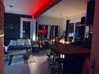 APPARTEMENT VUE SPLENDIDE CASSIS-CLASSE 3 ETOILES - 9