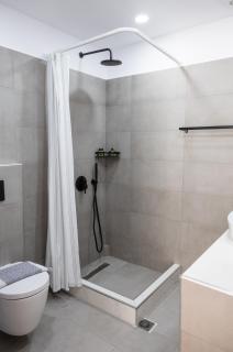 White wave studio 2 - Kamari - 1