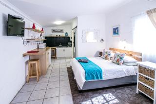 Eagle's Nest - Graaff-Reinet - 9