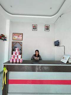 Horas Hotel - Sibolga - 8
