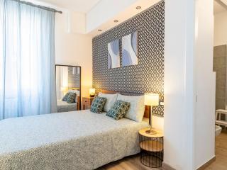 Livorno Central and Modern 2 Apts & 1 Room! - Livorno - 8