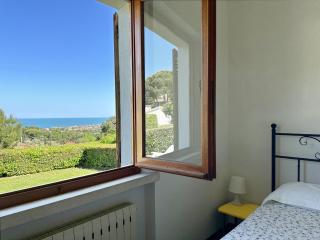 658 - Villa quadrilocale al Taunus con giardino e bellissima vista mare - SPIAGGIA INCLUSA - 8