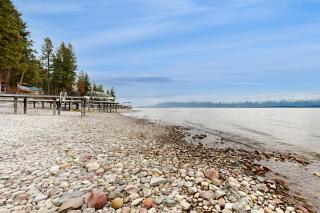 Pebbles & Sunshine - Lakeside - 9
