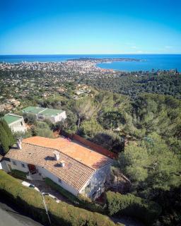 FRGK "Villa Le Petit Bois Vue Panoramique Jardin Verdoyant près de Cannes" - 5