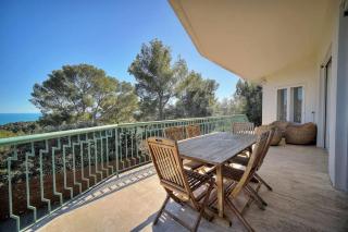 FRGK "Villa Le Petit Bois Vue Panoramique Jardin Verdoyant près de Cannes" - Vallauris - 2