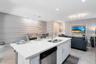 Last Minute Disney Getaway! Private Pool, Hot Tub & Games Room. Book Now! #31556 - Kissimmee - 4