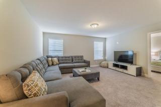 Last Minute Disney Getaway! Private Pool, Hot Tub & Games Room. Book Now! #24794 - Davenport - 1