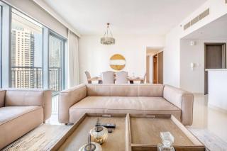 Luxury Three Bedroom Apartment in Dubai Creek - Dubai - 8