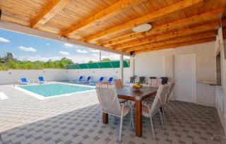 Awesome Home In Pozla Gora - - 0
