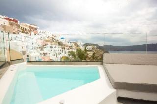 LA PETITE SUITE in OIA -VOLCANO VIEW - Oia - 9
