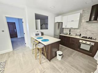 LUXE MORDERN RESIDENTIAL LIVING INC. - Lance aux Épines - 2
